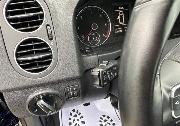 Volkswagen Golf Plus cena 28900 przebieg: 220000, rok produkcji 2011 z Kłodzko małe 781
